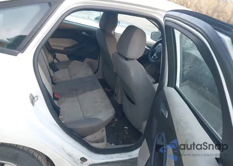 2013 Ford Focus Se z USA, uszkodzony, nr VIN 1FADP3F20DL244331